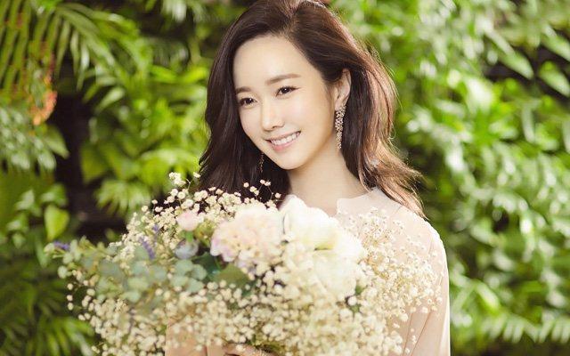 白嫩极品女粉嫩喷水视频的:07-14-26-35-46-48G:35,白嫩极品女粉嫩喷水视频的魅力,深度探讨与反思