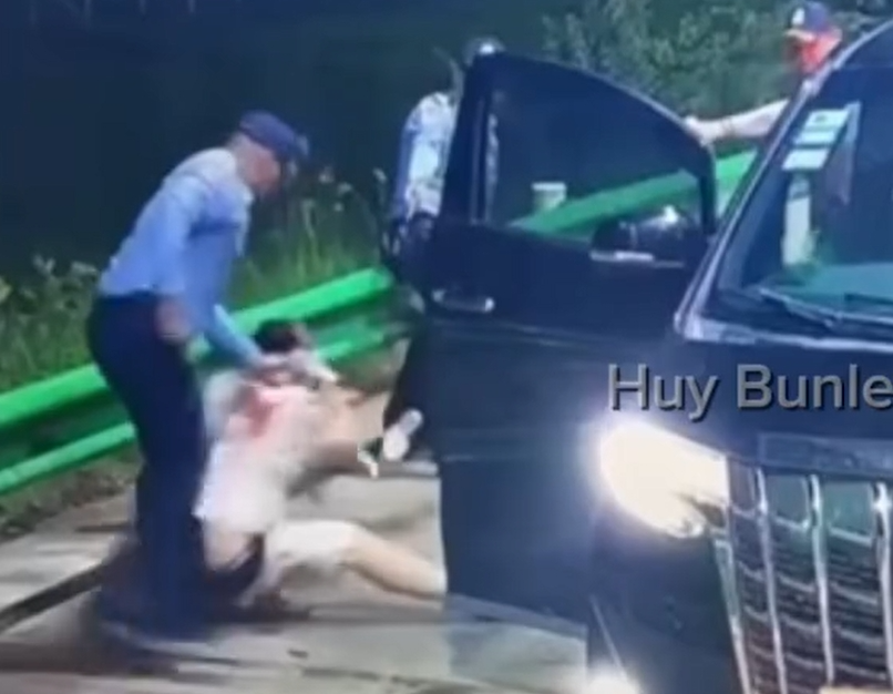 高H猛烈失禁潮喷无码视频:01-09-10-34-41-47U:31,关于高H猛烈失禁潮喷无码视频的文章