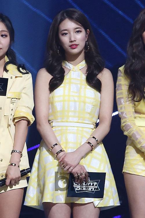 国产AV日韩A∨亚洲AV电影:08-14-38-45-46-49X:10,国产AV与亚洲电影,探索与反思