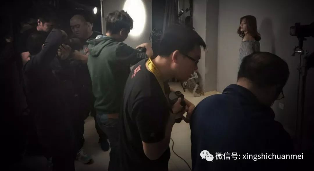 日本三级在线观看中字:02-27-31-32-36-49L:14,探索日本三级在线观看的魅力,中字关键词解析