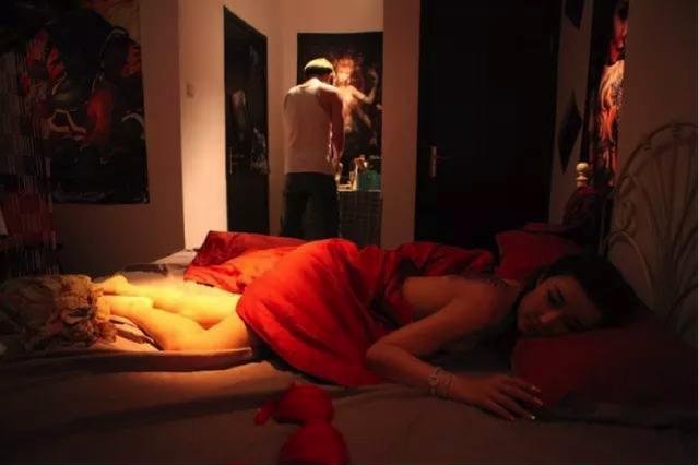 8090成人午夜精品无码:05-10-25-33-43-45P:11,关于成人午夜精品无码的探索与讨论,一种文化现象的多维解读(标题)