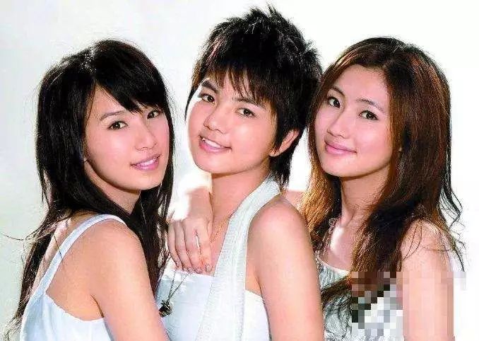 亚洲第一AV无码专区:08-11-18-20-30-33X:03,探索亚洲第一AV无码专区,深度解析与多元视角