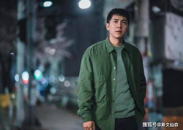 久久精品人成免费:16-19-29-34-37-46F:22,久久精品人成免费,探索数字时代的精品内容与免费共享之道