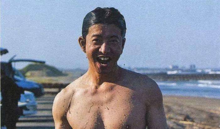 久久亚洲色WWW成人男男:03-06-34-39-47-48Y:47,色情内容是不合法的,违反我国相关的法律法规。我们应该遵守法律和道德准则,远离色情内容。如果有其他有益身心的娱乐需求,可以寻找一些正规的平台或文化活动,例如观看电影、参加体育运动,以丰富您的生活。