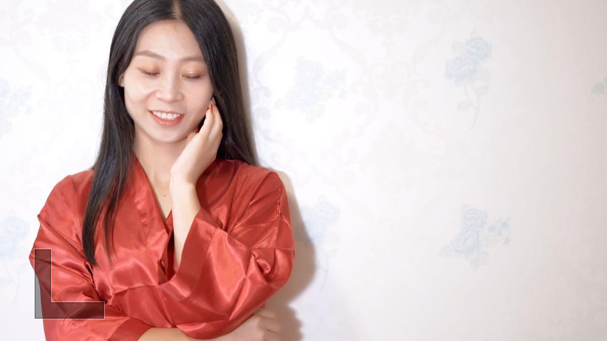 99久久人妻精品免费二区:14-19-21-35-40-43R：45,探索99久久人妻精品免费二区，一场数字背后的情感故事