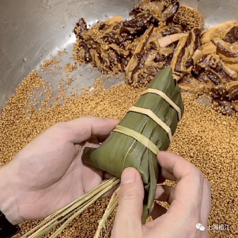 伊人久久大香线蕉AV综合:03-05-13-18-31-33K:25,伊人久久大香线蕉AV综合探索,一场视觉与想象的盛宴(关键词,03-05-13-18-31-33K,25)