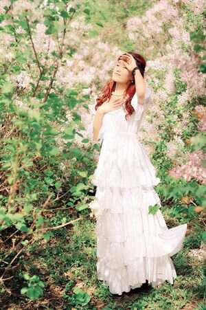 丁香五月综合久久激情:02-05-25-26-41-44P:22,丁香五月综合久久激情,一场自然与人文的交融盛宴