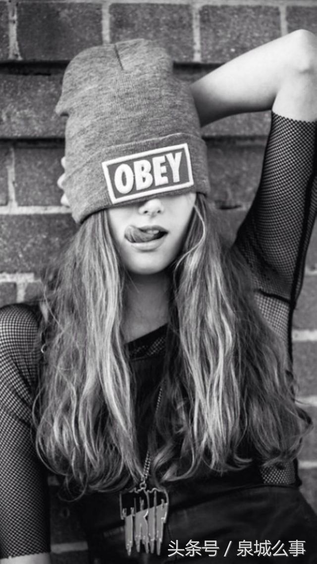 黑巨人与欧美精品一区:04-08-20-21-30-49U:44,黑巨人与欧美精品的融合,探索数字时代的文化交融