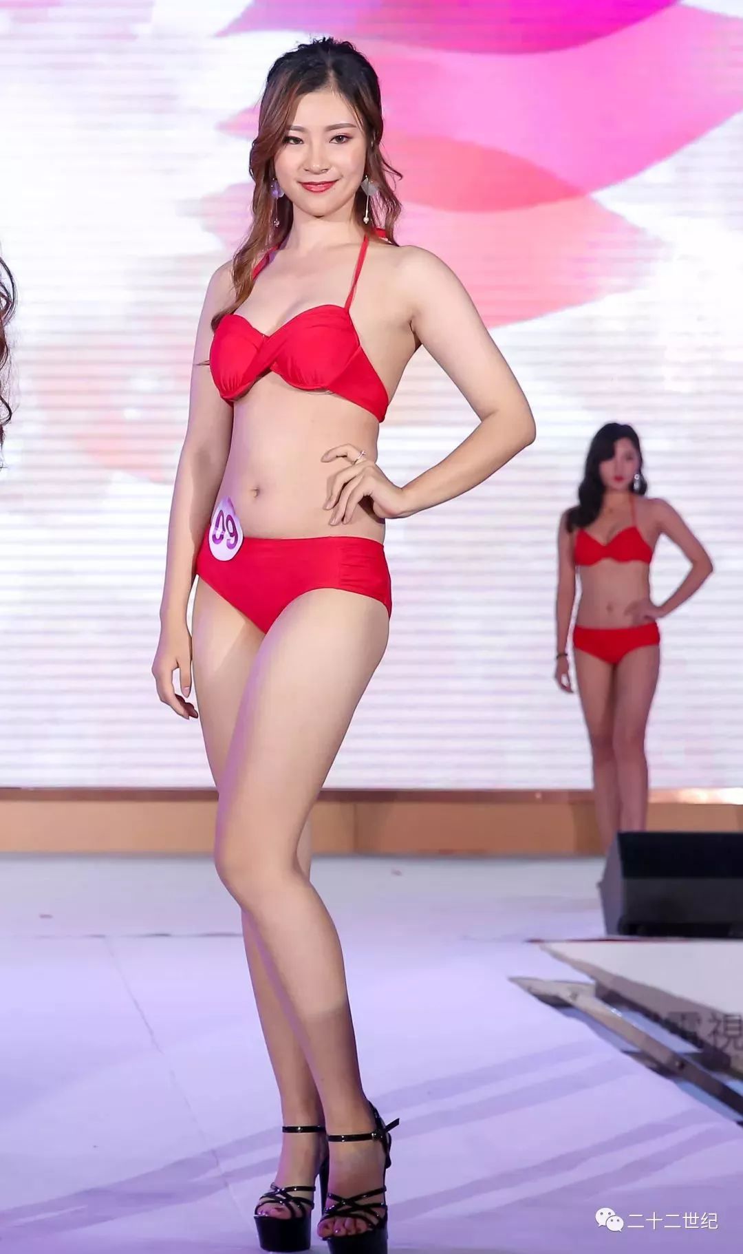 亚洲熟妇成人精品一区:08-14-15-26-29-47G:01,亚洲熟妇成人精品一区,探索成熟魅力的独特韵味