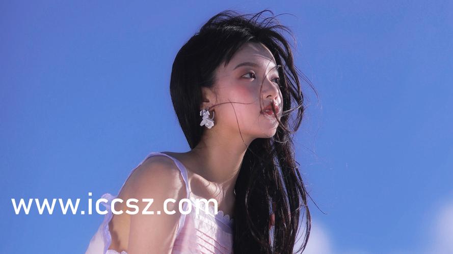 成人综合色在线一区二区:07-33-34-36-43-46P:33,成人综合色在线,一区与二区的探索之旅(关键词,成人综合色在线一区二区,07-33-34-36-43-46P)