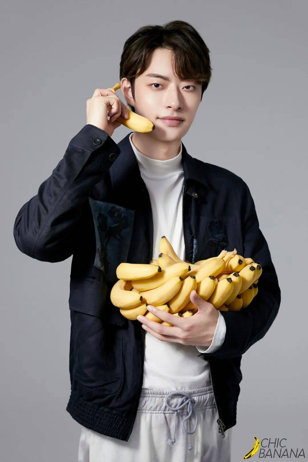 精品香蕉久久久午夜福利:02-13-17-39-41-49T:02,精品香蕉与深夜福利,一场独特的体验之旅