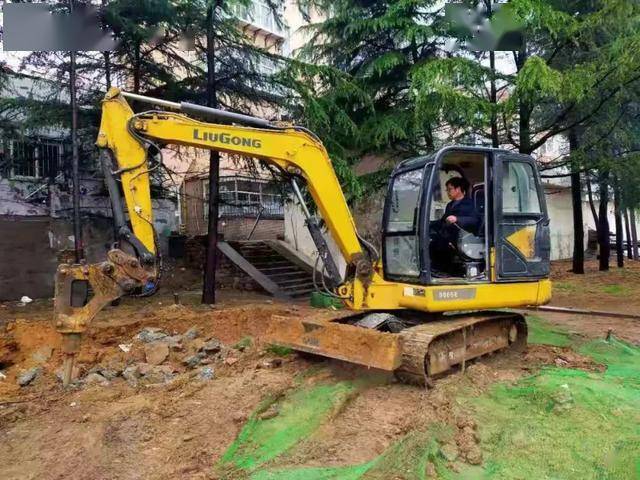 亚洲色偷拍一区二区三区:12-14-26-28-39-49Y:21,色情内容是不合法的,违反我国相关的法律法规。我们应该遵守法律和道德准则,远离色情内容。如果有其他有益身心的娱乐需求,可以寻找一些正规的平台或文化活动,例如观看电影、参加体育运动、学习绘画或音乐等,以丰富生活。