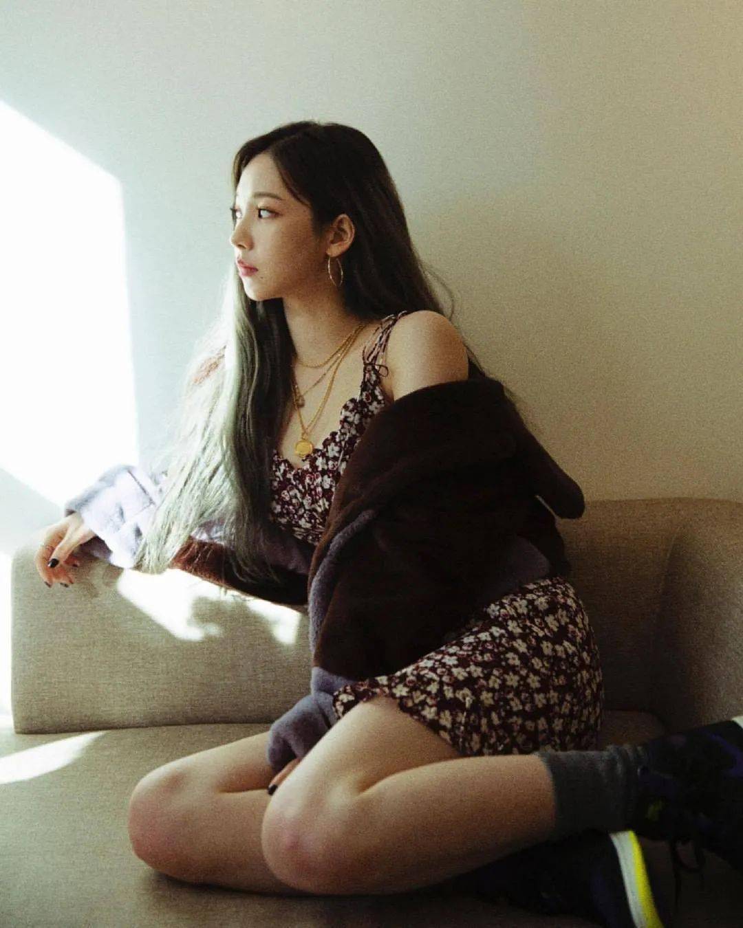 中文有无人妻VS无码人妻激烈:08-10-30-31-34-40A:41,中文有无人妻与无码人妻的激烈探讨,一场关于爱与道德的深度对话