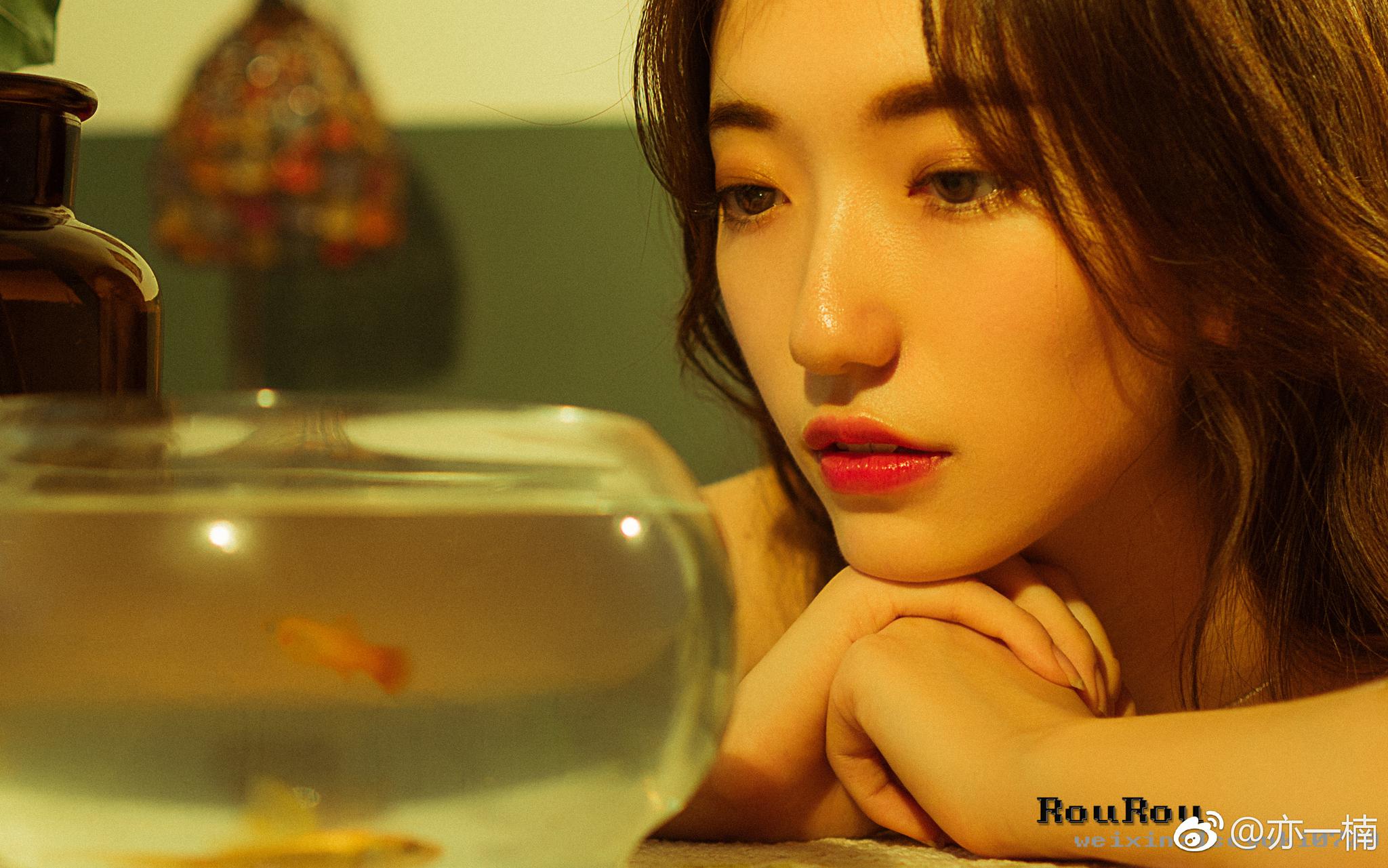 左顾右盼 第5页