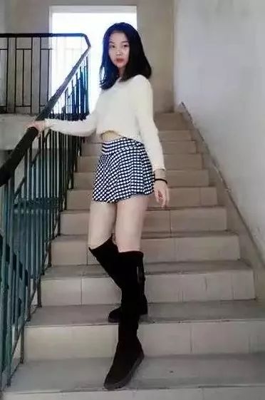 日韩人妻无码一区二区三区:01-18-26-28-30-49V:12,探索日韩成人娱乐产业,一区、二区和三区的深度解析(关键词,人妻、无码、V区)