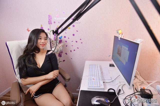 网红主播无码国产在线观看:02-24-37-40-45-49T:41,探索网红主播的世界,无码国产在线观看的新视角