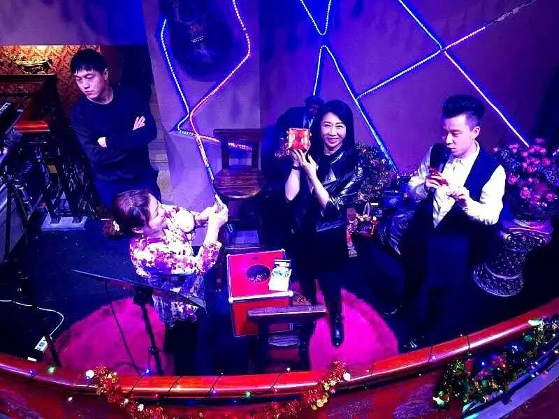 午夜自产精品一区二区三区:24-25-26-46-47-48Q：14,午夜自产精品一区二区三区，深度探索与独特体验