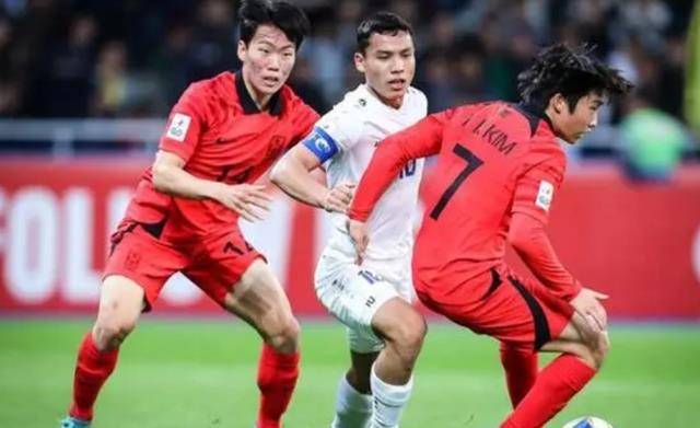 亚洲国产日韩在线人成蜜芽:04-24-28-35-36-44E:49,探索亚洲国产影视的新领域,日韩在线人与蜜芽的崛起