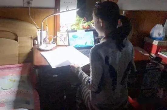 色窝窝无码一区二区三区色欲:07-13-15-17-32-43F:45,探索色窝窝的无码区域,深度解析色欲与数字密码