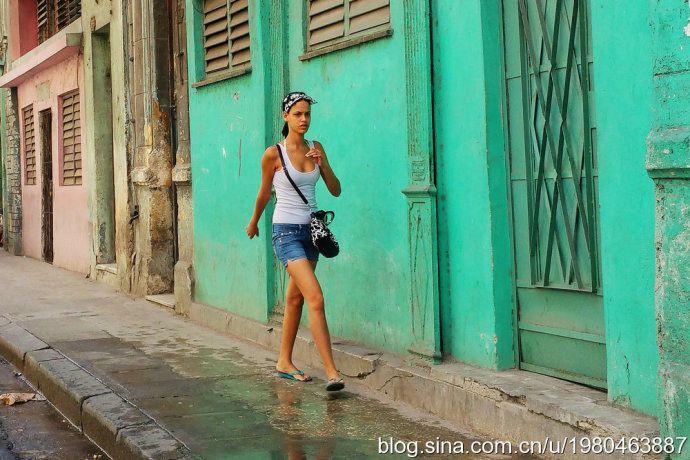 婷婷久久香蕉五月综合加勒比:05-23-26-28-36-41L:07,婷婷的加勒比之旅,五月香蕉情缘