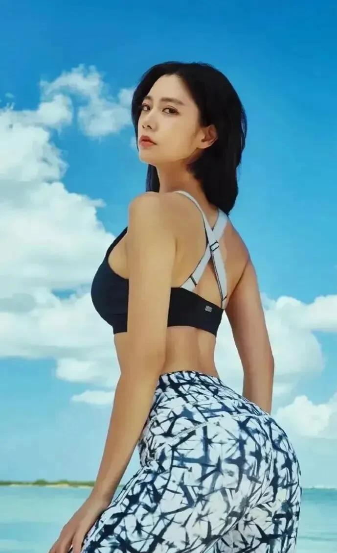 亚洲国产精品一区二区第一页:04-05-17-26-27-49X:42,探索亚洲国产影视精品的魅力——一区二区独特风采与影视文化深度解读(关键词,04-05-17-26-27-49X,42)