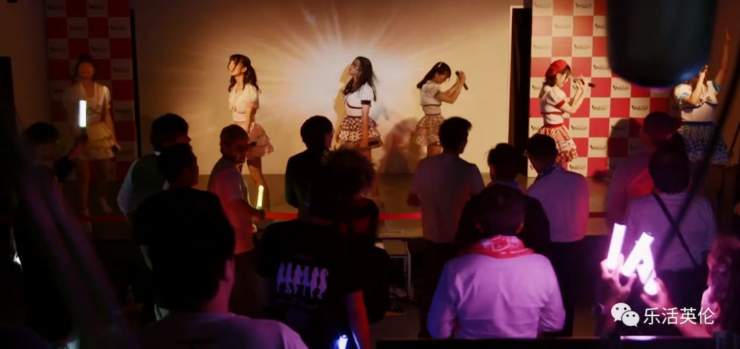 日本高清WWW午色夜COM:04-19-28-37-41-47Y:02,探索日本文化中的高清WWW午夜色与当代数字娱乐产业