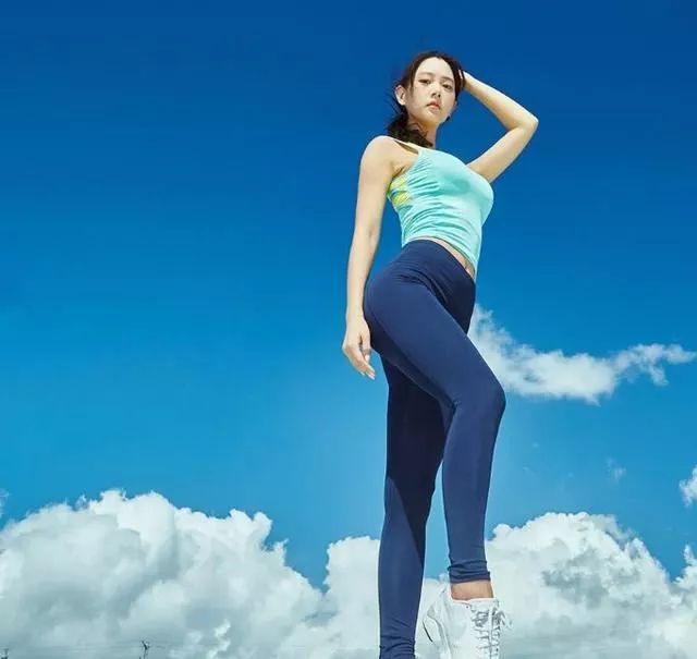 亚洲AV综合A国产AV中文:08-11-19-40-43-49B:36,亚洲AV综合A与国产AV,探索中文成人娱乐的新领域