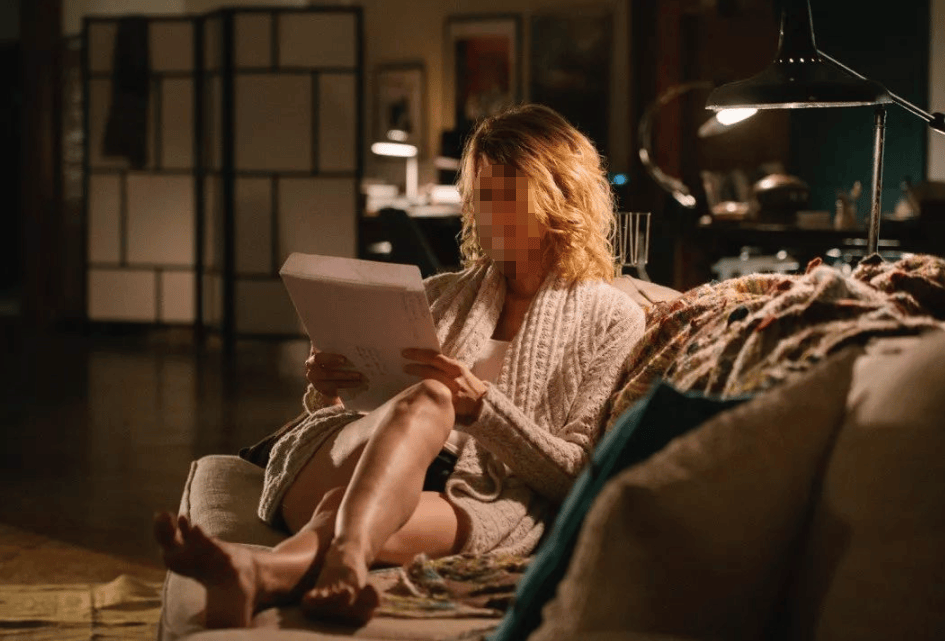 深夜放纵内射少妇:11-20-23-26-32-47L:24,深夜的诱惑,放纵与内射的迷离故事