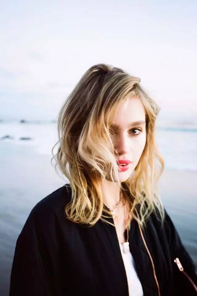 欧美交A欧美精品喷水:02-04-25-42-47-49X:35,欧美交融的艺术魅力,探索欧美交A的精品喷水之旅