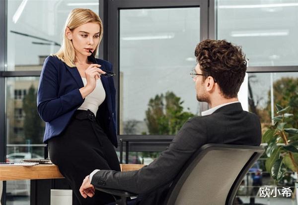 办公室少妇愉情理伦片:05-06-08-27-33-35K:22,办公室少妇愉情理伦片,职场背后的微妙情感故事