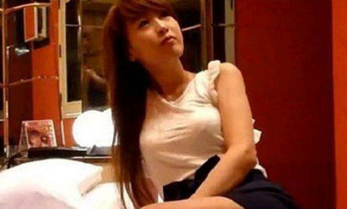 日韩少妇内射免费播放:05-10-25-33-43-45P:11,关于日韩少妇内射视频内容的探讨与反思(警惕网络风险,倡导健康网络文化)