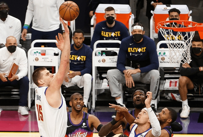 少妇人妻大乳在线视频:21-22-25-43-44-47D:35,关于少妇人妻大乳在线视频的探讨,从数字到现实