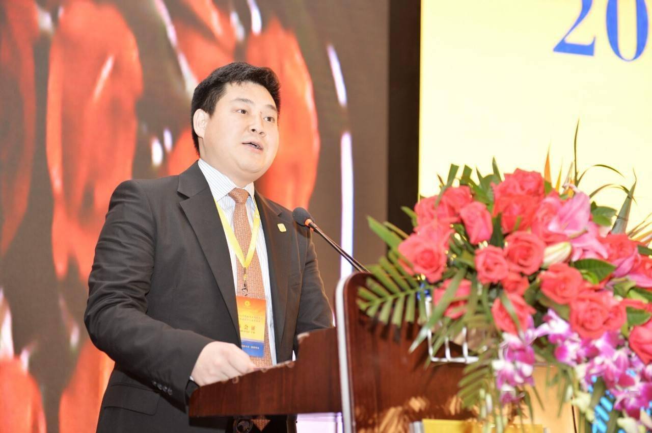 少妇人妻大乳在线视频:21-22-25-43-44-47D:35,关于少妇人妻大乳在线视频的探讨,从数字到现实