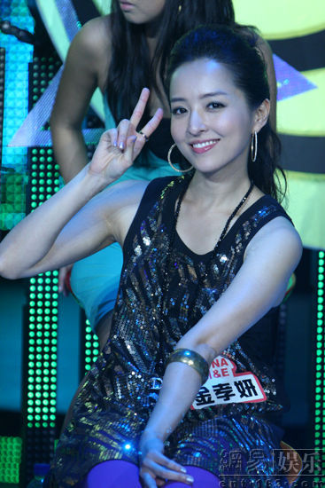 亚洲乱亚洲乱少妇无码:08-30-35-38-39-41M:40,亚洲乱,探索与反思