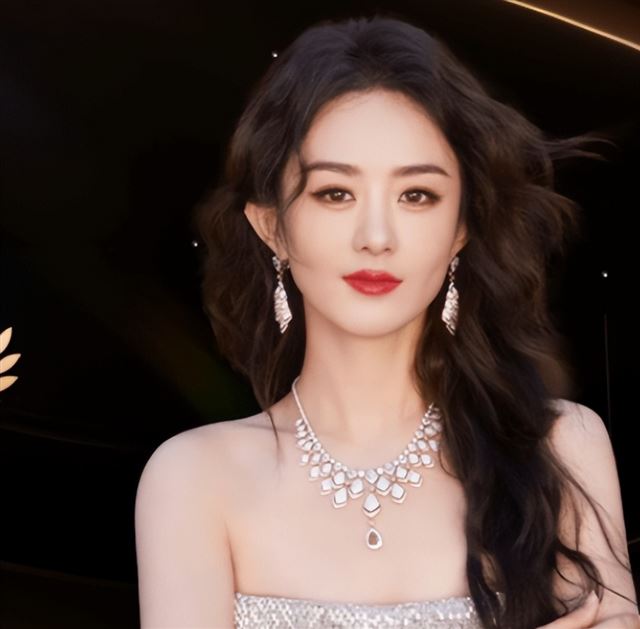 亚洲真人无码永久在线:05-23-26-28-36-41L:07,亚洲真人无码永久在线,探索成人娱乐产业的深度与广度