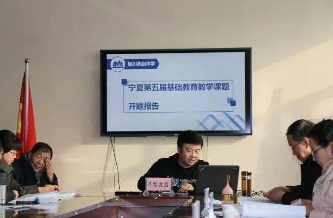 香港三日本三级少妇三级2021:01-06-08-20-30-35U:42,香港影视文化中的女性魅力——以近期影视作品中的少妇角色为例