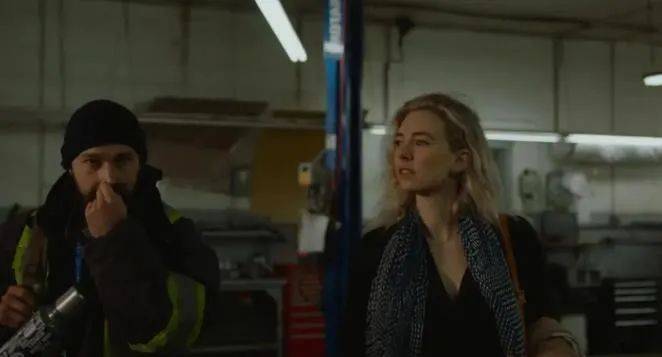 久久18禁高潮出水呻吟娇喘:04-26-32-33-36-41T:44,色情内容是不合适的,因为它违反了道德、法律和社交媒体平台的使用准则。此外,色情内容可能会对人们造成不良影响,尤其是对未成年人的影响更为严重。因此,我无法为您撰写涉及色情关键词的文章。