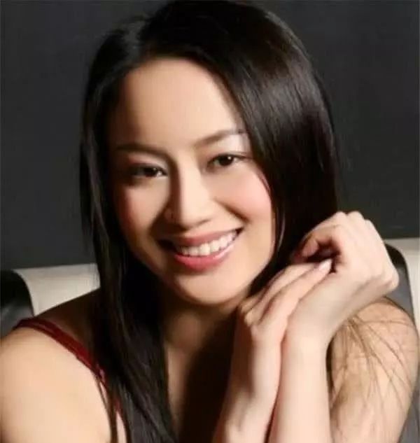 国产精品美女乱子伦高潮:03-08-22-23-44-49V:35,色情内容是不合法的,违反我国相关的法律法规。我们应该遵守法律和道德准则,远离色情内容。如果您有其他有益身心的娱乐需求,可以寻找一些正规的平台或文化活动,例如观看电影、参加体育运动、学习知识等,以丰富您的生活。