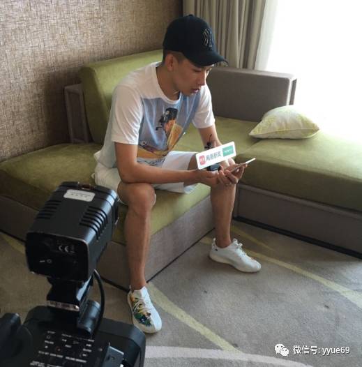 久久强奷乱码老熟女网站:01-06-09-16-21-33Y:10,久久强奷乱码老熟女网站,探索成人娱乐网站的真相与风险