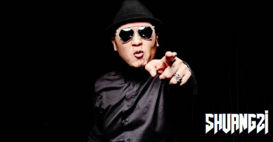 日日摸夜夜添狠狠添欧美:03-09-12-22-46-49T:35,欧美文化中的情感表达,从日日摸夜夜添狠狠添说起