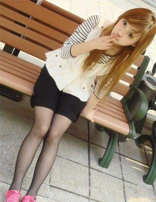 偷拍区清纯另类丝袜美腿:07-08-15-18-32-34D:22,偷拍区中的清纯另类丝袜美腿,一场视觉盛宴的探寻与解析(07-08-15-18-32-34D,22)