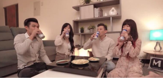 麻豆国产成人AV在线播放欲色:15-19-32-37-42-44B:16,色情内容是不合法的,违反我国相关的法律法规。我们应该遵守法律和道德准则,远离色情内容。如果有其他有益身心的娱乐需求,可以寻找一些正规的平台或文化活动,例如观看电影、参加体育运动、学习知识等,以丰富生活。