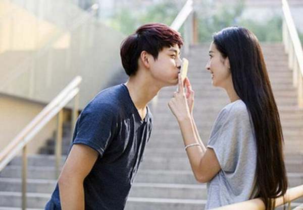 美女被男人桶到爽免费网站:10-26-29-36-42-47M:11,关于网络内容与娱乐方式的探讨 —— 以特定关键词为例的思考