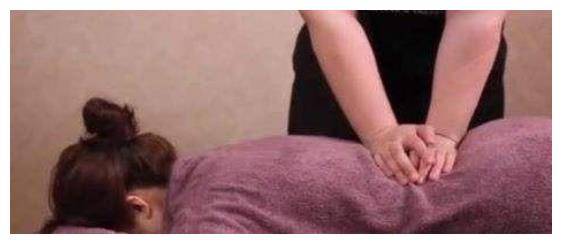 少妇特殊按摩高潮惨叫无码:07-10-12-18-20-49T：30,探索神秘按摩之旅，少妇的特殊按摩经历