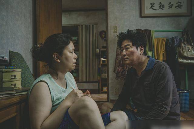 亚洲人成电影在线观看网色:04-07-13-19-22-32H:37,亚洲人成电影在线观看网,探索色界的新视界(04-07-13-19-22-32小时,深度37)