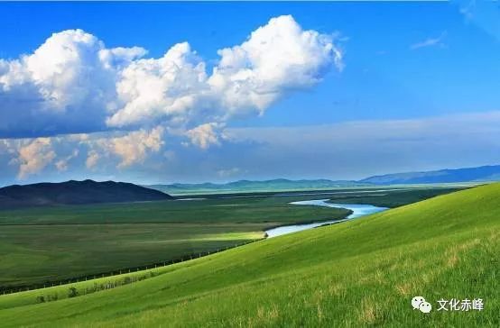 青青草原综合久久大伊人精品:10-19-22-27-28-40R:36,青青草原的综合魅力,探索大伊人精品的独特韵味