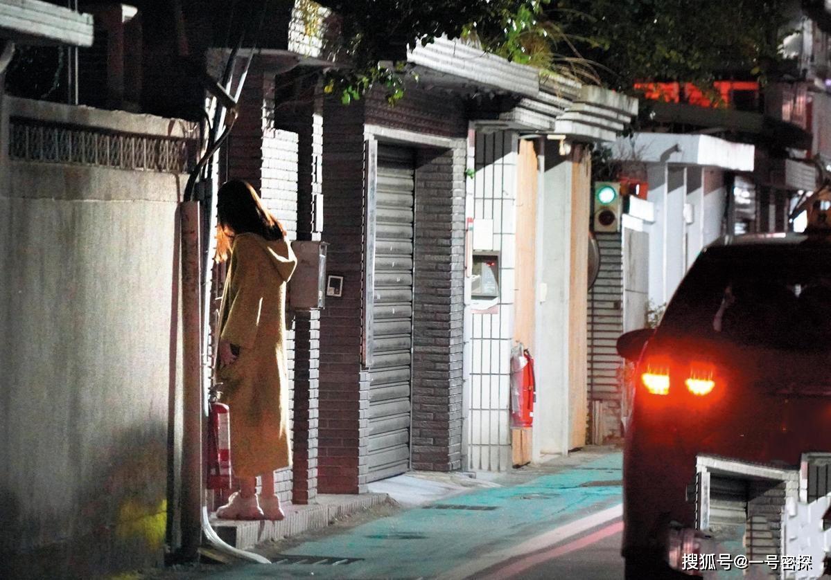 国产精品嫩草影院一二三区入口:07-17-18-35-42-44V:32,关于国产精品嫩草影院一二三区入口的文章探讨