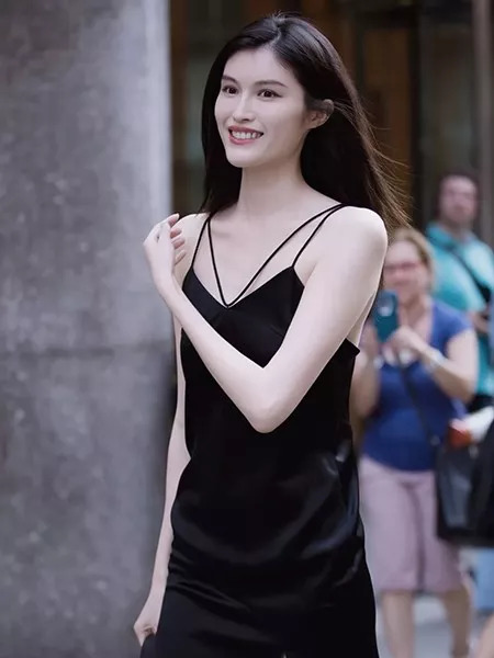 亚洲狠狠婷婷综合久久蜜芽:09-12-19-20-38-43Y:07,亚洲狠狠婷婷综合久久蜜芽,探索成人娱乐产业的多元魅力与深层内涵