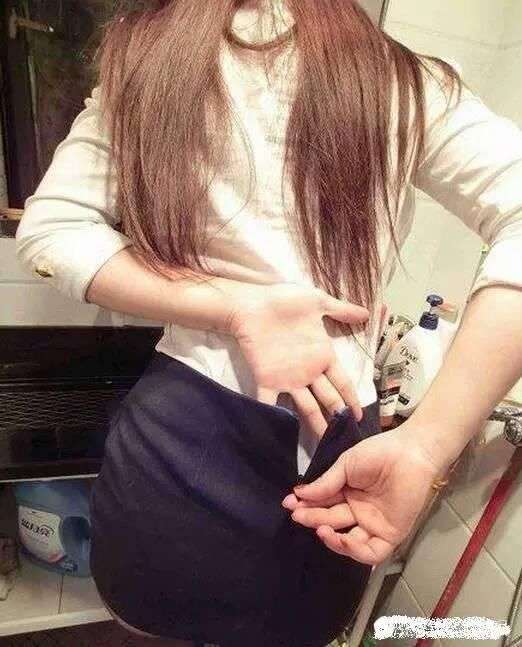 少妇裸体扒开两腿让我桶:21-22-28-42-45-49Y:08,关于少妇裸体扒开两腿让我桶的探讨