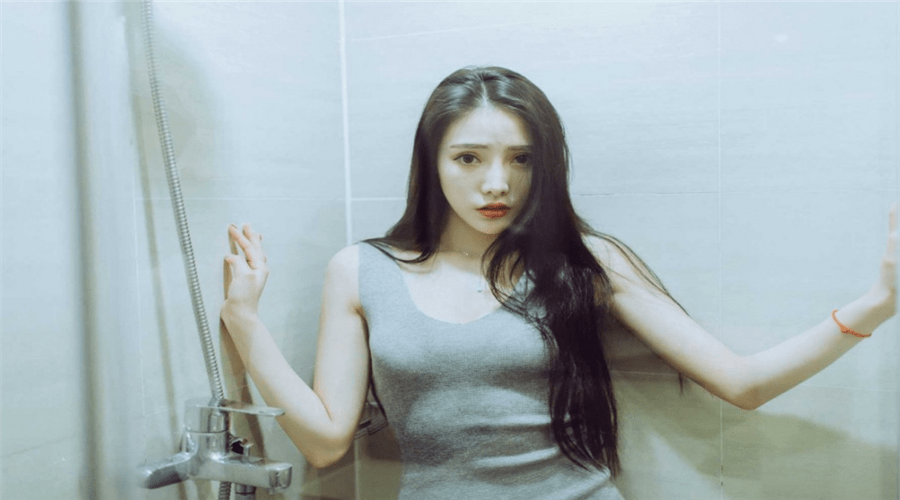 少妇丰满爆乳被呻吟进入:18-26-34-38-42-48A:14,关于少妇丰满爆乳及相关话题的探讨